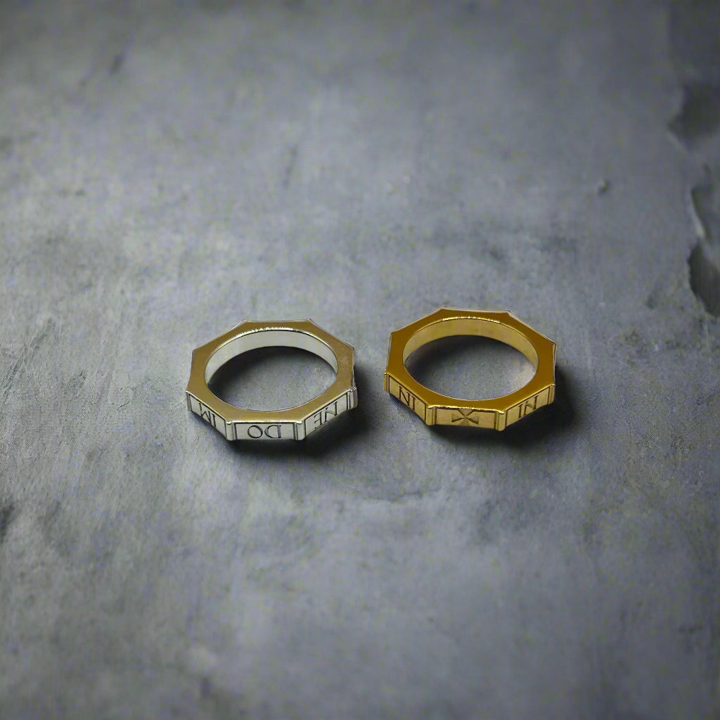 Innomine Domini Ring